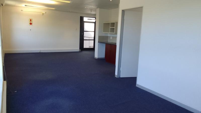 To Let commercial Property for Rent in Parow North Western Cape